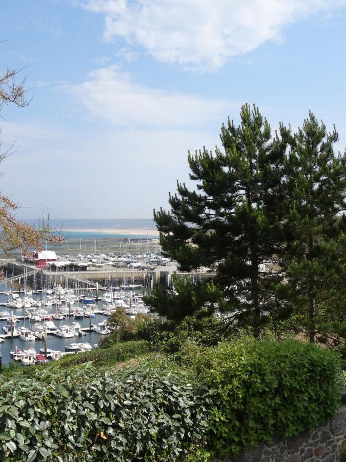 Gite "Rose Des Sables" - 800M De La Plage De Surtainville, Proche Commerces - Piscine En Juillet Et Aout Camera foto
